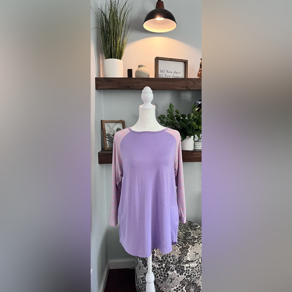 Lularoe Randy Lavender Women's Top